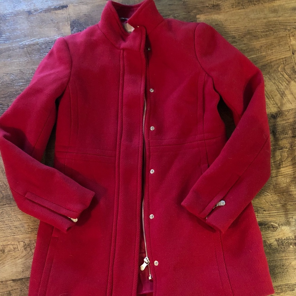 New Women’s Banana Republic Red Jacket size 0